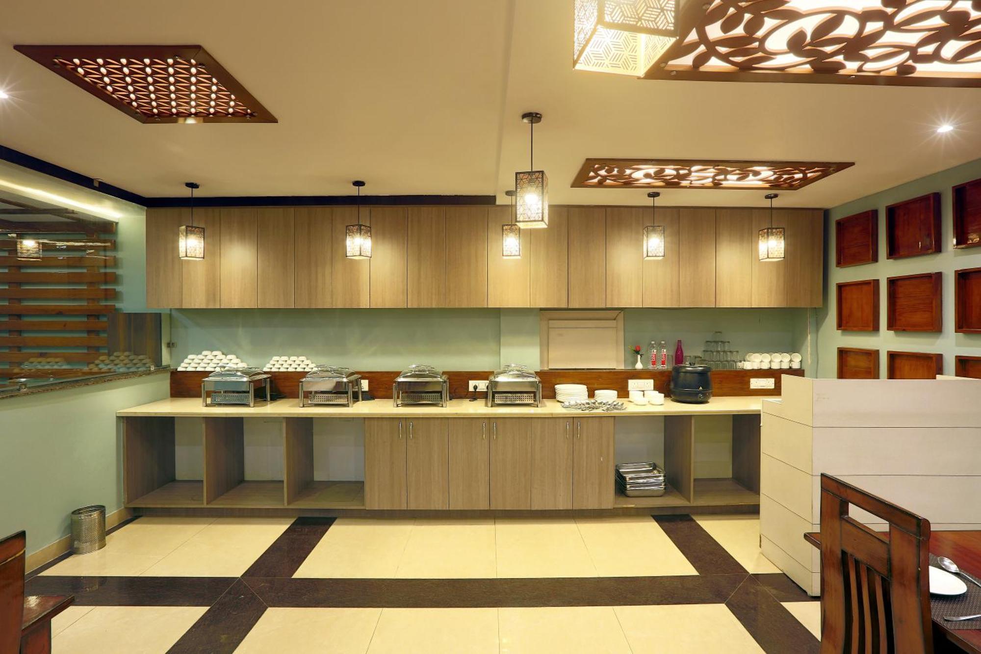 Hotel Deluxe Stay Inn Delhi Airport Hotel
