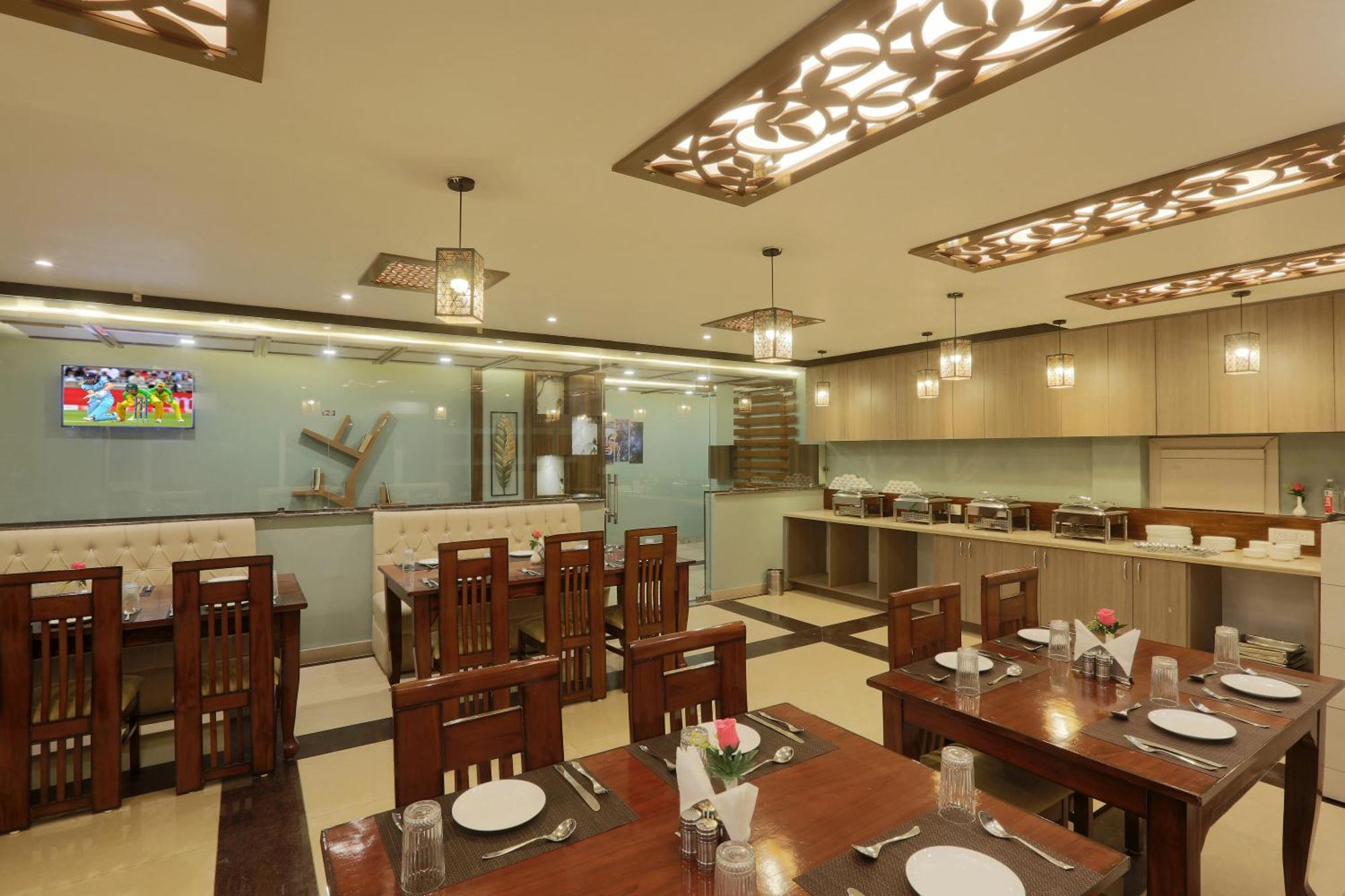 Hotel Deluxe Stay Inn Delhi Airport Hotel