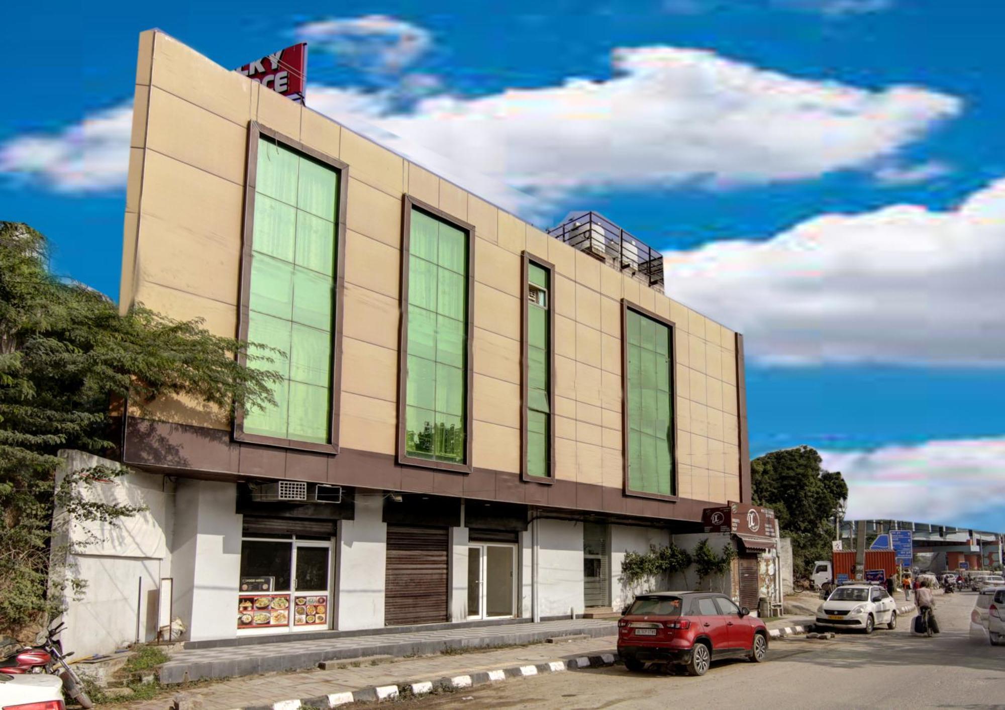 Hotel Deluxe Stay Inn Delhi Airport Hotel *